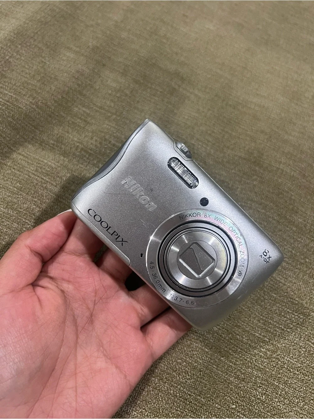 Nikon COOLPIX S3700 Digital Camera